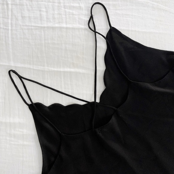 Dressy spaghetti strap tank top - Picture 3 of 3